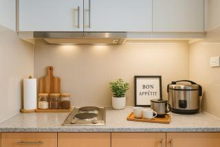 Elegant 1BR near Solaire, Okada, Mall of Asia - Manila - 5