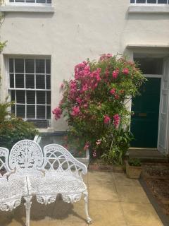 Town house , Private parking , 5min walk to beach - Shaldon - 6
