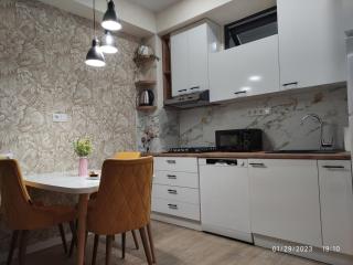 Dreamy Tbilisi escape -cozy house with great views - - 0