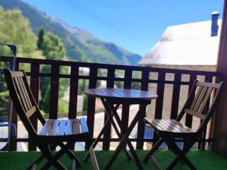 Gala by Cardi Suites - 0