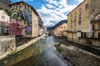 T3 80m ancien hôtel, montagne et rivière - Tenay - 9