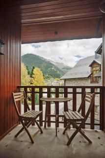 La Casita del Arbol by Cardi Suites - Sallent de Gállego - 9
