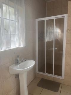Shalom Guesthouse - Kuruman - 3