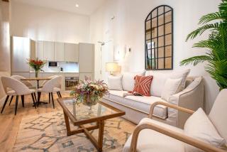 Genteel Home Rodrigo Caro - Seville - 0
