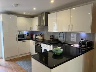 Zone 1 Bright and Modern 3 Bed Apt Hyde Park Central London - 1