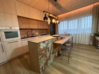 Jora dideli ,patogūs apartamentai - Stančiai - 0