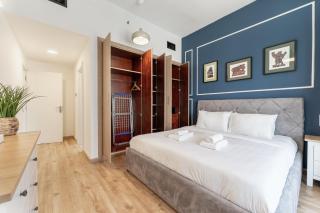 Central 2BR with Stunning Marina Skyline - Dubái - 5