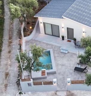 La casa di Bei-peaceful and secluded retreat with private pool- By Villa Mana Gers - Dhrákas - 0