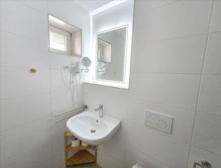 Feriendorf Rugana - Komfortplus Appartement mit 1 Schlafzimmer und Terrasse B02 - Dranske - 5