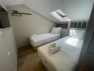 Kelevi Seaside Apartment - Nikiti - 4