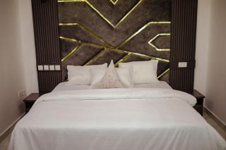 Hilton Euphoria Hotel - Baruwa - 7