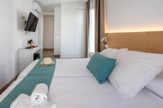 Hotel OASIS CENTRO - Conil de la Frontera - 9