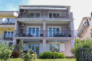 Apartments Rajna - Crikvenica - 0