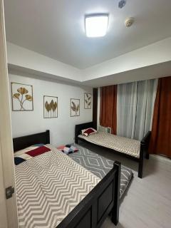 Staycation By Z (Azure Residences) - Manila - 4