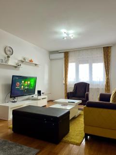 Luma Apartment - Bihać - 0