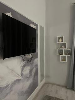 Downtown House Suites - 3