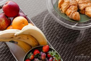 Wake Up to 180 Ocean Views Luxurious Fairmont Apartment on Palm Jumeirah - 1