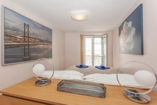 Principe Real 2 bedrooms 2 bathrooms, AIR-CON, Wi-Fi, 2nd floor - Lissabon - 7