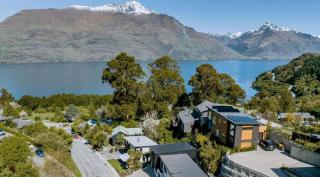 Remarkable Lakeview Escape - Queenstown - 9