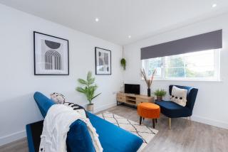 Bridge House - 1-Bed with Sofabed - Shottery - 0
