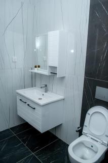 Three bedroom in nyali - 4