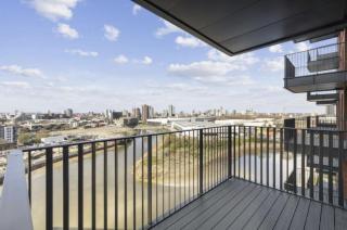 Stylish 2 Bed Near Excel, Canning Town & O2 - Londra - 3