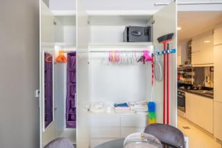 Stylish Studio with Pool View & Free Parking - Dubai - 4