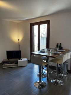 T2 + Cabine à Canet Plage – 4 Couchages, Terrasse, à 100 m de la Mer - 2