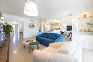 3-Br Apartment with Sea View & Terrace La Croisette - Cannes - 8