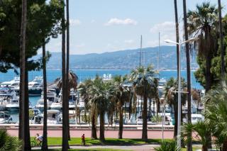 3-Br Apartment with Sea View & Terrace La Croisette - Cannes - 3