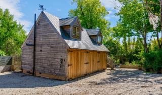 The Summer Chalet - Roslin - 9