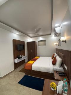 Hotel Kuber International-IGI Airport Delhi - Jāmb - 5