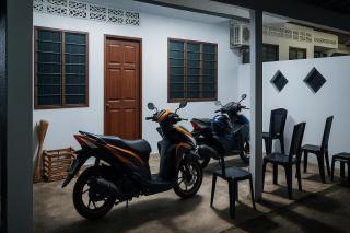 Hostel Qamaar - - 9