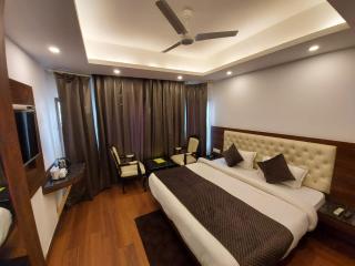 The Blues Hotel Forest View, Mussoorie - 1