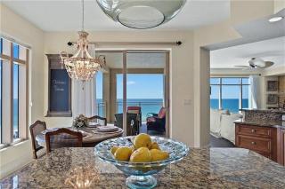 Three-Bedroom Apartment with Water Views - Clearwater Beach - 9