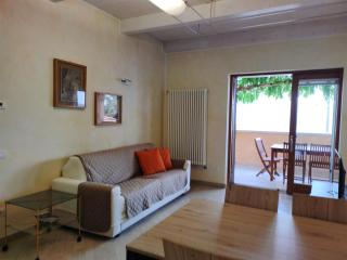 IseoLakeRental - Casa Glicine - Sarnico - 1