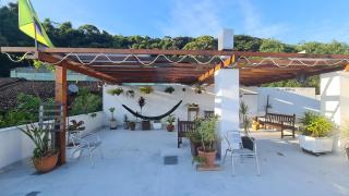 Casa com piscina e terraço próximo à praia - Penha - 1