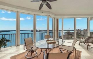 Three Bedrooms 4 Baths Penthouse - Fort Myers Beach - 2