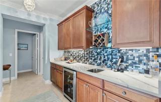 Three Bedrooms 4 Baths Penthouse - Fort Myers Beach - 3