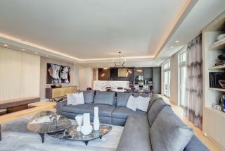 Exquisite Floor to Ceiling 3 Bedrooms Apartment - Highland Beach - 0