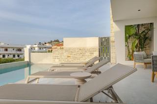 Bella Casa - Newly Built Designer Villa - 1