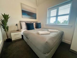 Cotswold House - Stockton-on-Tees - 1