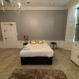 Huge Double Room In The Heart Of Edinburgh - Edimburgo - 7