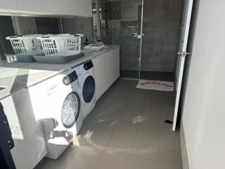 Westerly House - A Luxe Mullaloo Beach Retreat - 4