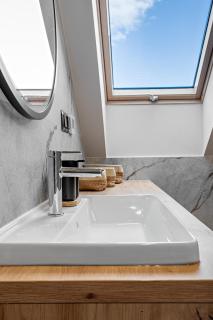 ApartHouse 45B - - 1