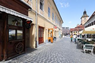 Hirscher Apartments - Brasov - 8