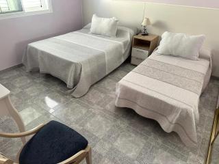 Spacious house near El Tablero with fenced garden - El Tablero - 3