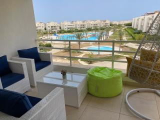 شاليه للإيجار في امواج الساحل الشمالي Chalet for rent in amwaj north coast - Sīdī ‘Abd ar Raḩmān - 0
