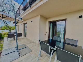 Azur Villa 2 - Panoramic Escape - Balatonalmádi - 2