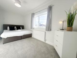 York House by Blue Skies Stays - Stockton-on-Tees - 6